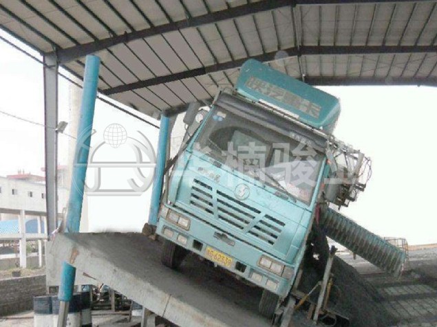 卸車(chē)機(jī) 翻板機(jī) 快速卸貨機(jī) 卸車(chē)機(jī)專(zhuān)業(yè)制造 小型卸車(chē)機(jī)
